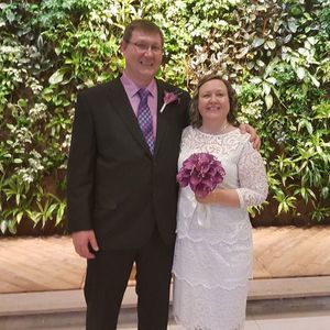 Meet your Posher, Sharon